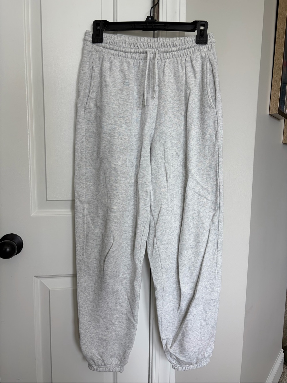 Old Navy Light Gray Women’s Fleece Joggers
